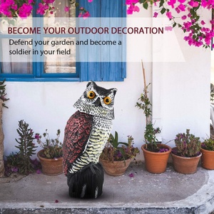Éloigne-oiseaux réaliste en plastique, hibou répulsif avec tête rotative pour jardin, cour, protection extérieure contre les nuisibles - Product Image 3