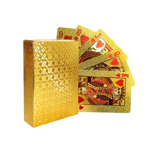 Cartões de jogo de PVC Poker para jogos de tabuleiro de entretenimento à prova d'água, serviços de impressão de cartas de jogo de ouro com caixa