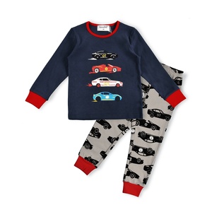 <span class=keywords><strong>Pigiama</strong></span> da Bambino a 2 Pezzi con Stampa Auto da Corsa, Set <span class=keywords><strong>Pigiama</strong></span> con Motivo Veicoli per Bambini, 95% Cotone + 5% Spandex, Set <span class=keywords><strong>Pigiama</strong></span> a Maniche Lunghe - Product Image 2