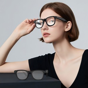 Nuovi Occhiali AI con Fotocamera Anti-Vibrazione, Registrazione Video, Traduzione Vocale Intelligente in Tempo Reale, Cuffie Smart - Product Image 2