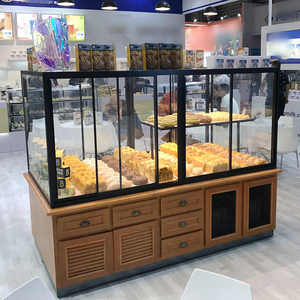 <span class=keywords><strong>Vitrina</strong></span> <span class=keywords><strong>Horizontal</strong></span> Comercial para Pastelería con Iluminación LED, Ecológica, Resistente, con Estantes en Escalera y Mostrador de Vidrio Curvo - Product Image 4