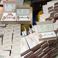 Petite Boîte Cadeau Magnétique de Luxe Jaune en Carton, Personnalisable avec Logo, Vente Chaude