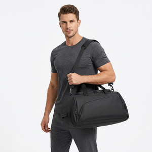 Bolsa de Lona Impermeable Negra, Bolsa de Viaje y Deporte de Gran Capacidad con Compartimento para Zapatos, Mochila Plegable - Product Image 4