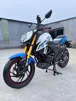 Moto d'occasion Haojue DR160 avec une cylindrée de 100-200 cm³ et une vitesse maximale de plus de 80 km/h pour la conduite en ville, expérience de conduite fluide