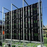 Bühnen-LED-Mietdisplay P3.91 Stoßfest Vollfarbig Hohe Bildwiederholrate IP65 SDK Textanzeige für Außenbereich Aufzug-Videowand