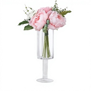 Vase linéaire - Product Image 1