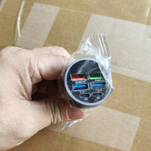 Cargador de Coche D2345 66W PD de Carga Rápida con Adaptador de Carga Rápida con 4 Puertos USB y <span class=keywords><strong>2</strong></span> Puertos Tipo-C para Teléfonos Móviles 5V/3A - Product Image 6