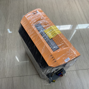 Contrôleur PC industriel d'occasion pour machines de contrôle industrielles B&R Automation 5PC810.5X02-00 5P81:416193.000-01 - Product Image 4