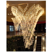 Plafonnier LED suspendu en forme de goutte d'eau, design art déco moderne, luminaire décoratif d'intérieur, idéal pour une entrée, un bar ou un hôtel, avec chihuahua, modèle 2020
