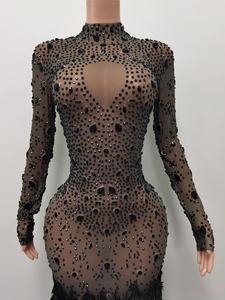 Vestido <span class=keywords><strong>de</strong></span> lujo ver a través <span class=keywords><strong>de</strong></span> vestidos <span class=keywords><strong>de</strong></span> <span class=keywords><strong>bola</strong></span> <span class=keywords><strong>de</strong></span> <span class=keywords><strong>cristal</strong></span> para mujer fiesta <span class=keywords><strong>de</strong></span> graduación Vestido largo Sexy Formal diamante plumas sirena vestido <span class=keywords><strong>de</strong></span> noche - Product Image 6