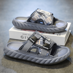 Sandales plateforme EVA pour hommes, chaussures de sport et de plage d'extérieur avec doublure en mesh pour l'été et l'hiver - Product Image 2