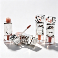 Gloss à lèvres non collant à l'acide hyaluronique avec tube ondulé pour filles, gloss à lèvres holographique effet miroir