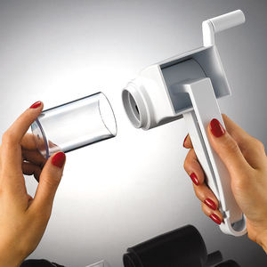 Râpe multifonctionnelle de qualité supérieure, micro-râpe à zester, râpe à fromage pour pizza avec couvercles de rangement - Product Image 3
