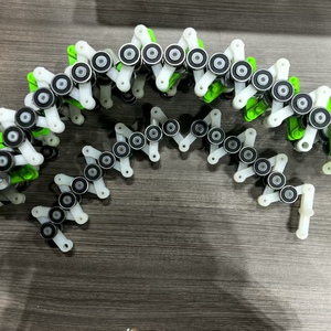 Suku Cadang Eskalator Desain Modern Berkualitas Tinggi Tahan Lama Rantai Putar (Plastik + Logam) untuk Penggunaan Komersial & Residensial - Product Image 4