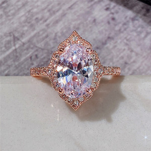 Anello Principessa in Zircone Color Oro Rosa per Donne, Elegante Gioiello da Dito per Fidanzamento - Product Image 1
