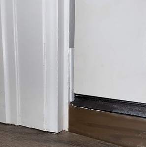 Joints d'angle <span class=keywords><strong>de</strong></span> <span class=keywords><strong>porte</strong></span> autocollants en mousse pour interrompre les courants d'air, la poussière et le bruit, installation facile en DIY - Product Image 6