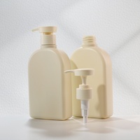 Bouteille étanche carrée en plastique HDPE de 300ml pour liquide de lessive Protection privée pour sous-vêtements Emballage de savon liquide 1L Shampooing