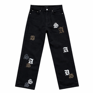 Jeans brodés à jambe large pour homme, style <span class=keywords><strong>streetwear</strong></span> décontracté, denim <span class=keywords><strong>noir</strong></span>, fournisseur OEM personnalisé - Product Image 1