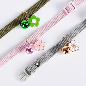 Collar bonito personalizado con campanas, stock a granel, fabricación al por mayor, collar de seguridad para perros pequeños, accesorios baratos para abalorios para mascotas - Product Image 4