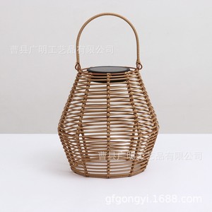Lámpara Solar Tejida de Jacinto de Agua con Asa para Uso en Exteriores, Hogar y Patio - Product Image 3