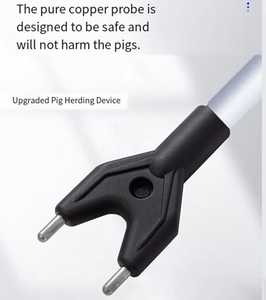 Piqueur électrique pour bétail de 88 cm avec lampe torche LED, étanche, portable, pour porcs, vaches, moutons et manipulation d'animaux de ferme - Product Image 4
