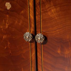 Mobile ad Angolo in Stile Americano, Credenza Dipinta Indiana, Armadietto Stretto per Scarpe <span class=keywords><strong>con</strong></span> Finitura Dorata per <span class=keywords><strong>Soggiorno</strong></span>, Villa, <span class=keywords><strong>Cucina</strong></span> - Product Image 3