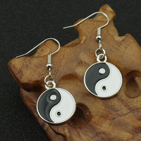 Collier et boucles d'oreilles en émail noir et blanc Tai Chi Yin Yang Huit Trigrammes pour femme, style simple et charmant, cadeau d'anniversaire Taoïsme Chinois