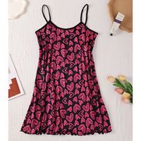 Robe nuisette en satin pour femme, imprimé papillon, soyeuse, style caraco, sans manches, vêtement de nuit, de détente et d'intérieur