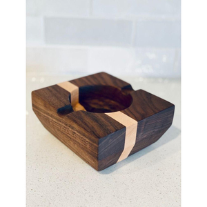 Cenicero Cuadrado de Madera Hecho a Mano, Cenicero de Madera de Nogal de Lujo, Decoración de Mesa Ecológica Personalizada, Regalo para Hombres, Venta al Por Mayor - Product Image 4