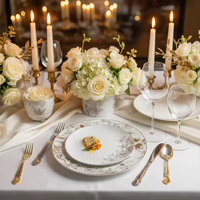 Ensemble de vaisselle florale de style européen de luxe, vaisselle en céramique écologique sur mesure, assiettes à dîner à base de plantes en gros