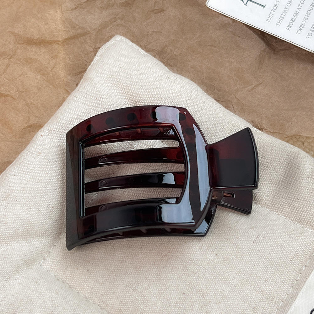 Glossy - Reddish Brown