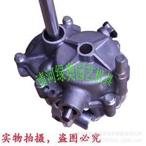 Caja de Cambios Compatible con la Podadora Autopropulsada Dalonsopp HRJ216, Piezas y Accesorios Esenciales para Podadoras - Product Image 3