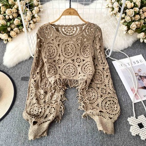 Blus Vintage Kasual Musim Semi Dengan Desain Berongga O-neck Lengan Panjang Berumbai - Product Image 2
