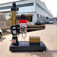 Perceuse radiale pour le traitement des métaux, alimentée par moteur, vitesse et profondeur réglables pour un perçage de précision