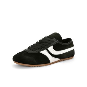 Zapatillas Deportivas Vintage Alemanas para Mujer, de Cuero Suave, con Cordones, Planas, Casuales, Estilo Forrest Gump, Primavera 2026 - Product Image 6