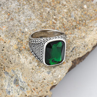 Personalisierter Vintage-Design-Ring aus Hochwertigem Edelstahl mit 18 Karat Goldauflage, Farbigem Achat-Edelstein und Breitem, Massiven Design für Herren