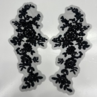Applique de col en tulle brodée de fleurs tridimensionnelles en perles et sequins