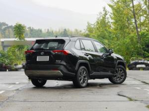 Nuova Toyota RAV4 SUV a Benzina con Livelli di Equipaggiamento Versatili, Alta Durabilità e Valore di Rivendita - Product Image 6