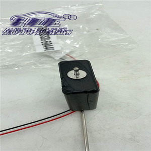 83320-60440 8332060440 ขายส่งอะไหล่รถยนต์ HDE เซ็นเซอร์วัดระดับน้ำมันเชื้อเพลิงสำหรับ Toyota Land Cruiser Prado - Product Image 4