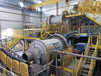 Le moulin à billes le plus vendu 2026 – Usine de traitement des minerais métalliques, petit moulin à billes 1-3 TPH pour minerai d'or, Zhengzhou