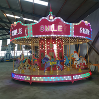 Promotion : Manège intérieur et extérieur pour enfants et adultes, avec chevaux de carrousel pour les enfants, idéal pour les parcs d'attractions et les aires de jeux.