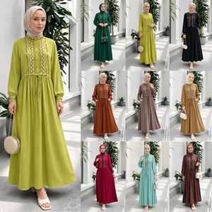 <span class=keywords><strong>Abaya</strong></span> da donna musulmana con coulisse in vita, ricami, maniche a lanterna e tasche - Vestito lungo islamico modesto - Product Image 2
