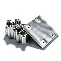 Pièces usinées CNC en acier inoxydable sur mesure, pièces de machines en aluminium usinées CNC 5 axes