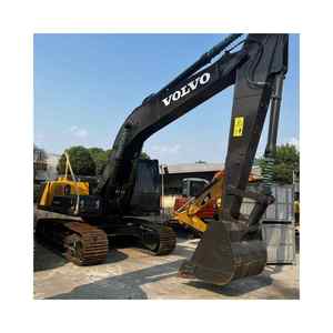 Pelleteuse Volvo EC210 21TON d'occasion du Japon, grande et en bon état de fonctionnement avec un temps de travail minimal - Product Image 1