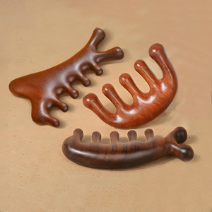 Peine de madera de sándalo Dericsson Mini para masaje capilar con mango de madera, logotipos personalizados, hecho en China, modelo 5-28-01 - Product Image 1