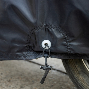 Всесезонный чехол для мотоцикла из полиэстера с индивидуальным логотипом, устойчивый к УФ-излучению, прочный, водонепроницаемый, с ветрозащитной эластичной тесьмой - Product Image 5