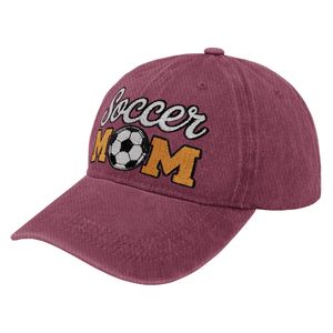 Gorra de béisbol bordada estilo vintage color granate lavado con la inscripción 'Soccer Mom', visera curva ajustable, tipo 'Dad Hat', deportiva informal para el sol - Product Image 2