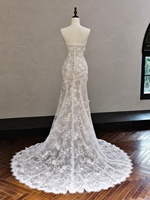 Robes de mariée sirène sans manches avec appliques en dentelle et lacets MQW02321