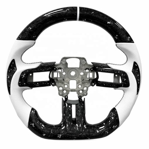 Volant en cuir blanc personnalisé avec fibre de carbone pour <span class=keywords><strong>Ford</strong></span> Focus <span class=keywords><strong>ST</strong></span> RS Fiesta 2014-2018 Performance Modifié - Product Image 4