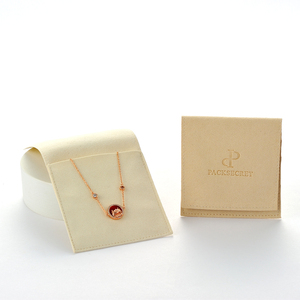 Bolsa de Joyería Simple de Microfibra PackSecret, con Logotipo Personalizado en Relieve, para Exhibición de Pulseras, Anillos, Collares, Embalaje de Regalo - Product Image 5